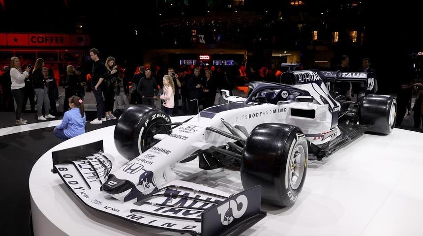 Formula 1’in yeni takımı AlphaTauri ‘kapıları açtı’