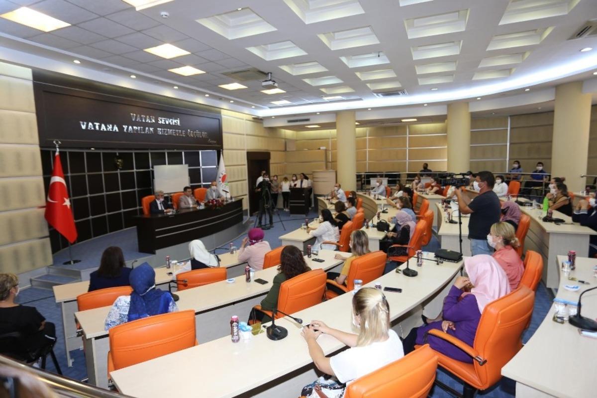 Kepez&rsquo;in &uuml;reten kadınlarına destek