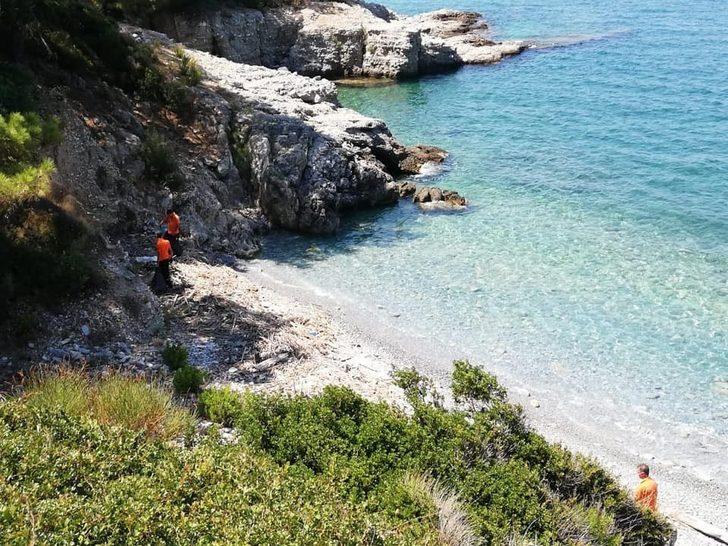 Kuşadası’ndaki milli parkın ziyarete kapalı koyları atıklardan temizlendi G3
