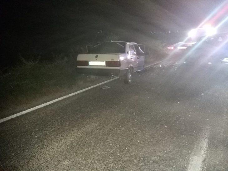 Bilecik’te iki otomobil kafa kafaya çarpıştı: 1 yaralı G3