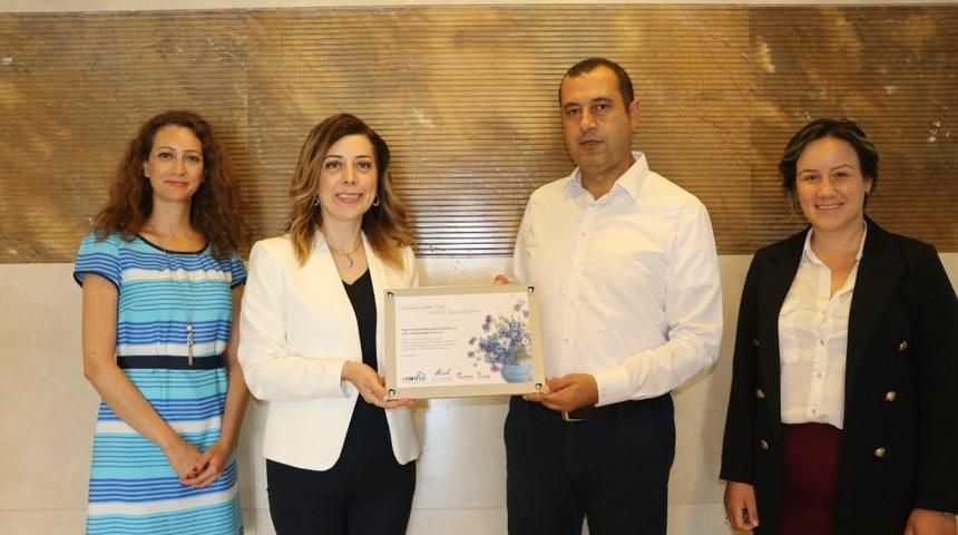 Aydem ve Gediz Perakende m&uuml;şterilerinin L&ouml;sev&rsquo;le b&uuml;y&uuml;k dayanışması