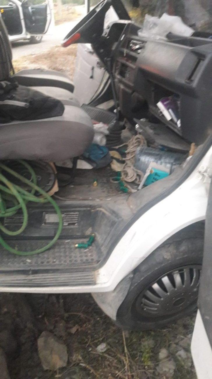 Polisten kaçarken su kanalına devrildi G2