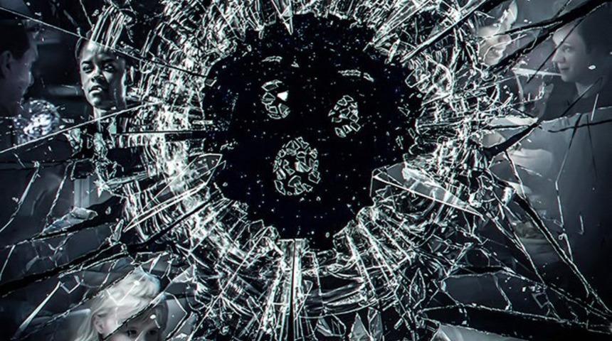 Seyirciyi kısa s&uuml;rede hikayeye &ccedil;ekmeyi başaran en iyi bilim kurgu dizileri!