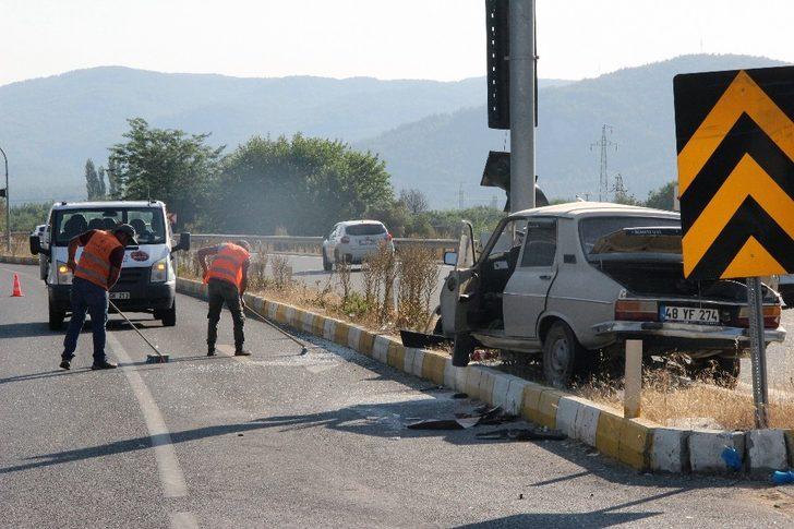 Ula’da kaza: 5 yaralı G4