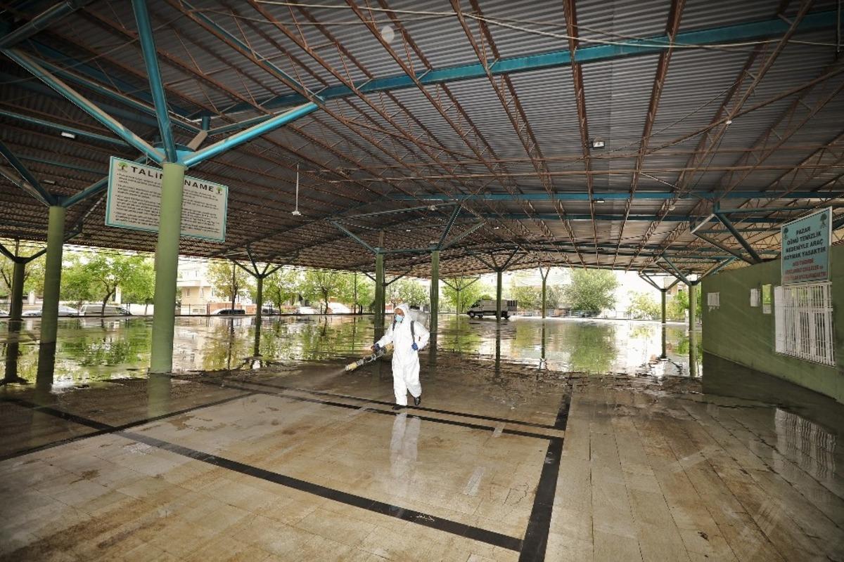 Kurban kesim yerleri dezenfekte edildi