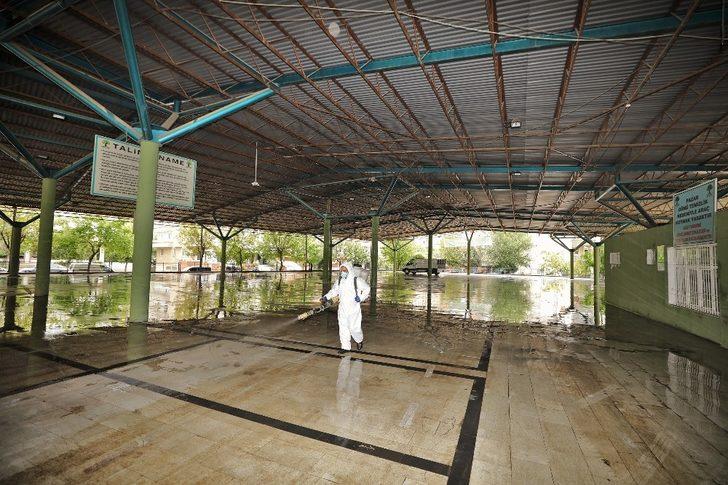 Kurban kesim yerleri dezenfekte edildi G1