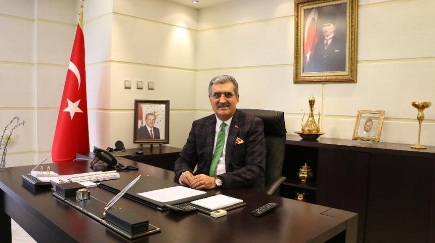 Konuk: "Temennimiz ve &ccedil;abamız coğrafyamızın ve milletimizin d&uuml;nyanın en zengin, en m&uuml;reffeh &uuml;lkesi ve milleti olması i&ccedil;indir&rdquo;