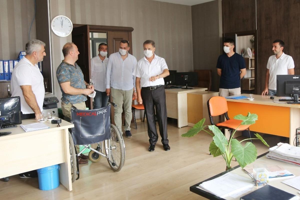 Başkan Deveci &ccedil;alışma arkadaşları ile bayramlaştı