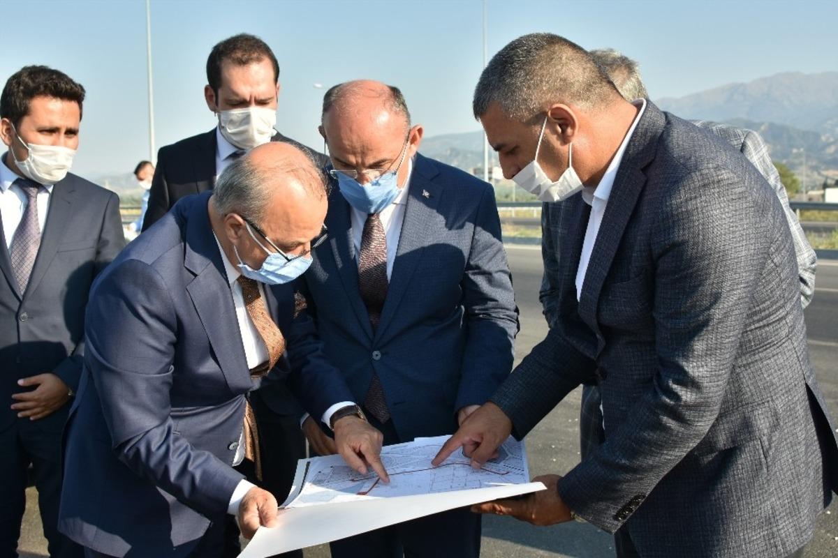 Başkan Kayda, bağlantı yolu konusunda Vali Karadeniz&rsquo;den destek istedi