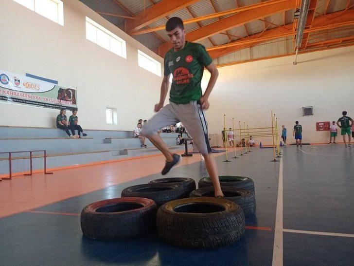 Dicleli öğrencilerin zorlu BESYO hazırlığı G4