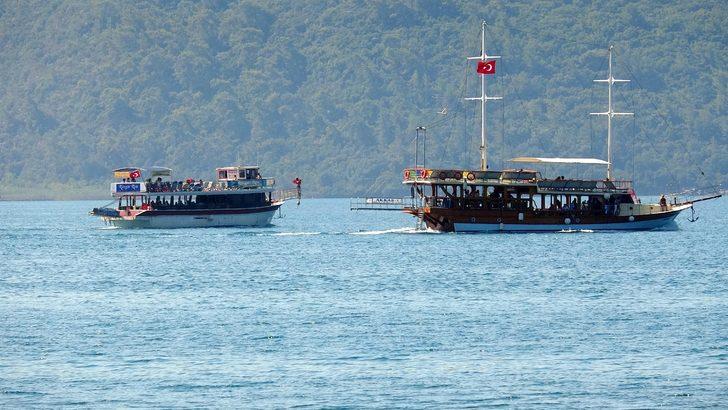 'Sakin Şehir' Akyaka bayram öncesi turistle doldu G3