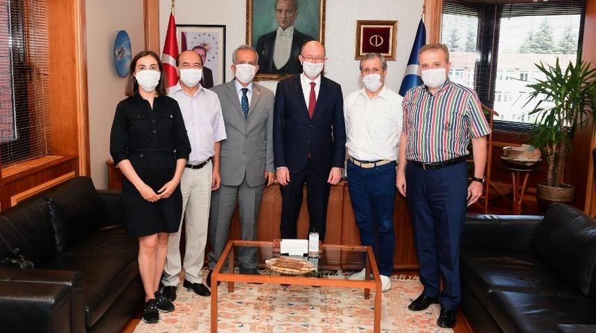 Eskişehir Gazeteciler Cemiyeti&rsquo;nden Rekt&ouml;r Erdal&rsquo;a ziyaret