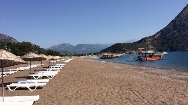 Turizmde Hareketlenme İhtiyatlı İyimserlik Yarattı