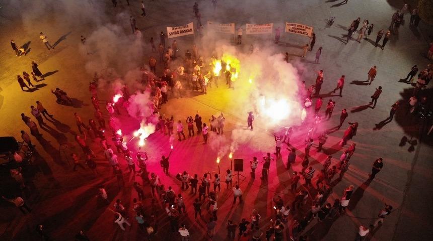 Karaman Belediyespor&rsquo;un 3. lige y&uuml;kselmesi coşkuyla kutlandı