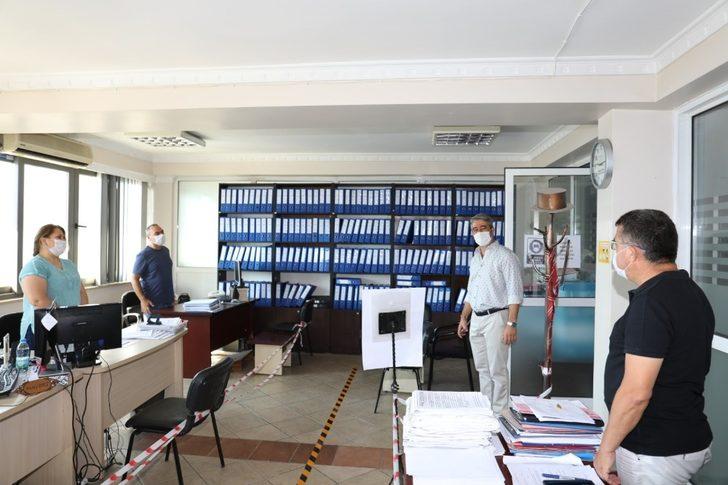 Başkan Oktay’dan bayram öncesi personel ve esnaf ziyareti G2