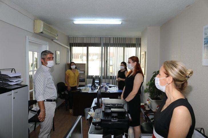 Başkan Oktay’dan bayram öncesi personel ve esnaf ziyareti G4