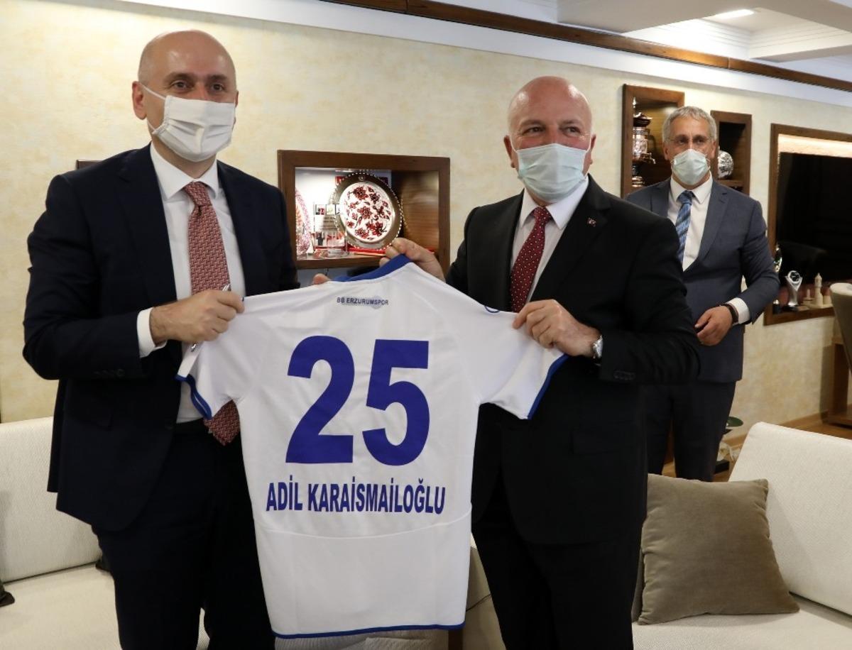 Ulaştırma ve Altyapı Bakanı Karaismailoğlu B&uuml;y&uuml;kşehir&rsquo;i ziyaret etti
