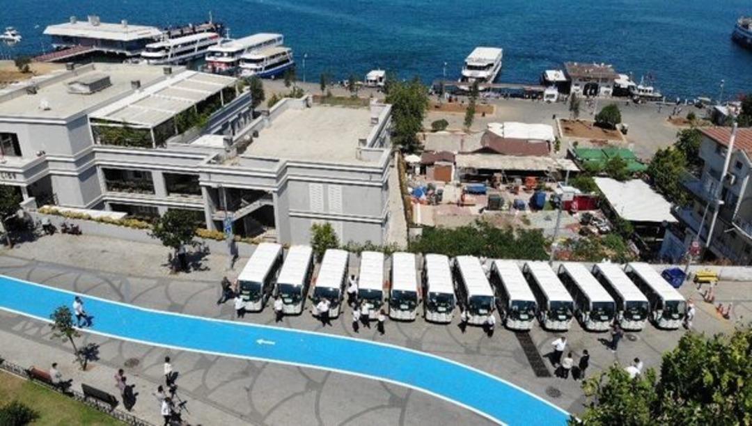  B&uuml;y&uuml;kada&rsquo;da ilk! Elektrikli ara&ccedil; seferleri başladı