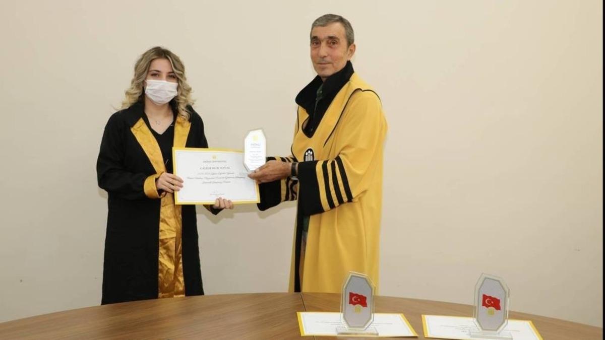 İletişim&rsquo;de mezuniyet heyecanı