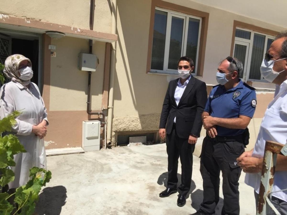 Osmaneli polisinden şehit ailesine bayram ziyareti