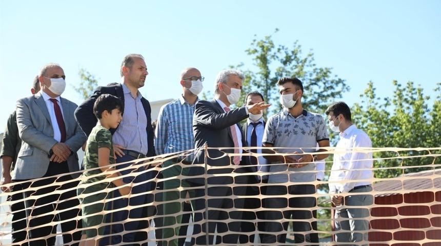 Vali Makas, yapımı devam eden kamu yatırımlarını inceledi