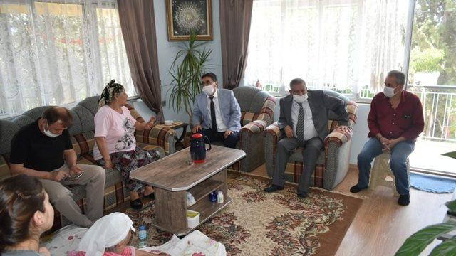 Başkan İnal ve Kaymakam Soley’den şehit ailelerine ziyaret