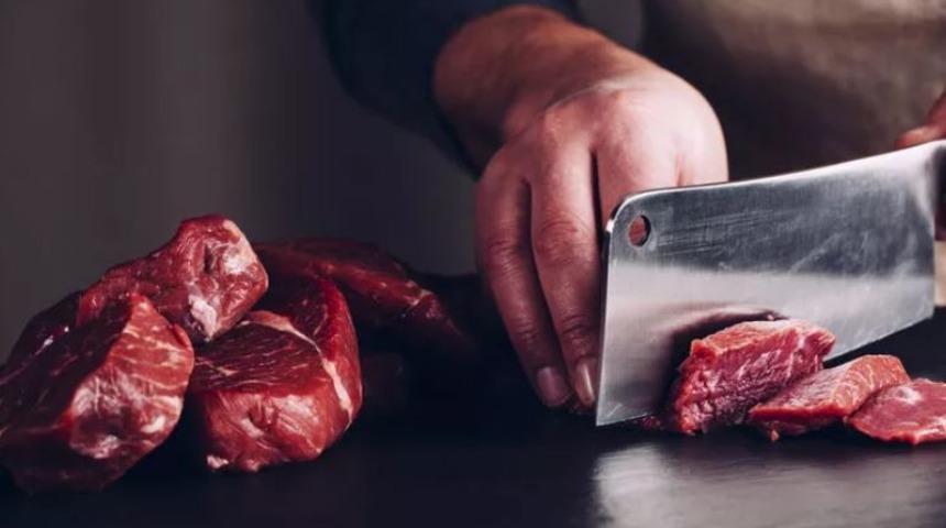 Kurban eti ka&ccedil; kişiye dağıtılmalı? Diyanet'e g&ouml;re kurban eti nasıl pay edilir ve dağıtılır? Kurban eti dağıtılmasa g&uuml;nah olur mu?