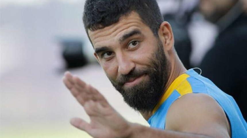 Galatasaray, Arda Turan hakkında kararını verdi!