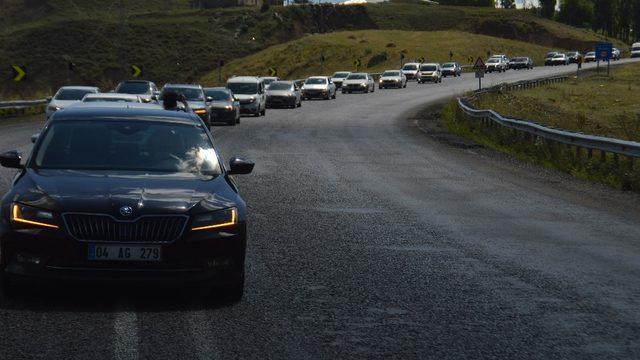 Kaymakam Sarı’ya muhteşem uğurlama