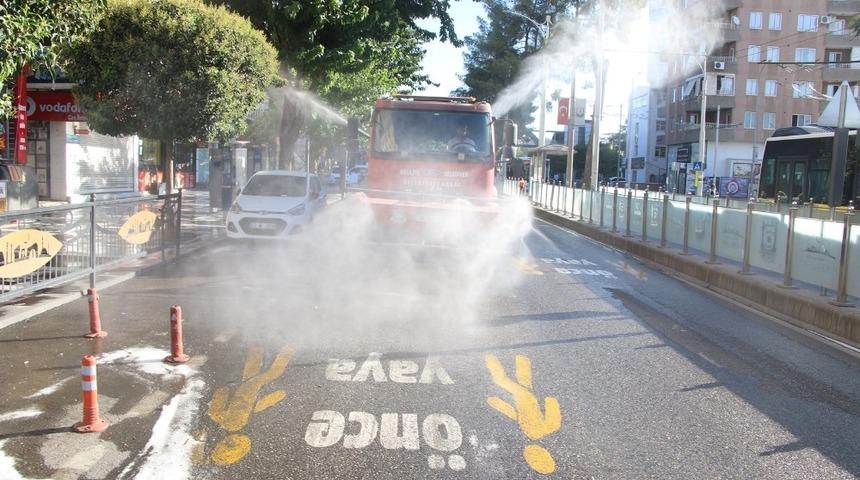 Haliliye&rsquo;ye bayramda g&uuml;l suyu serpildi