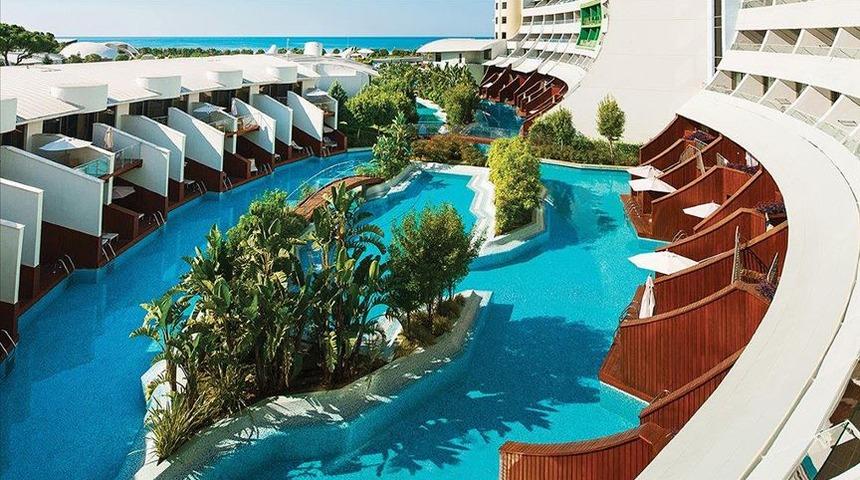 "Turizmin başkenti" Antalya'da bayram hareketliliği başladı