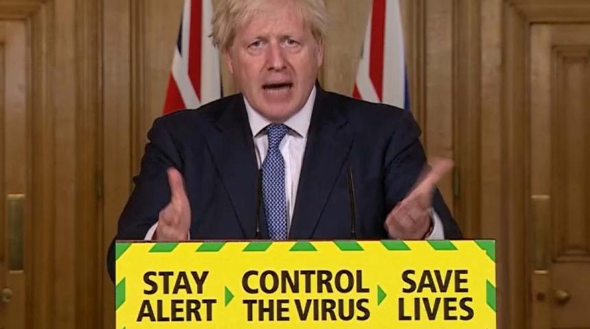   İngiltere'de kısıtlamalar geri dönüyor! 