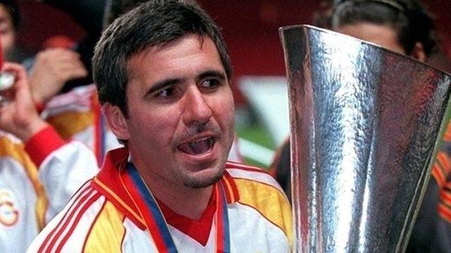 Galatasaray'da Hagi'nin ilk imzası unutulmadı