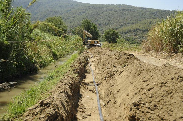 ASKİ ekipleri Dualar Mahallesi’nde içme suyu çalışmalarına devam ediyor G3