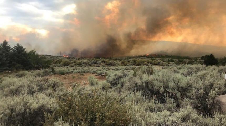 ABD’de dev yangın: 125 kişi evsiz kaldı