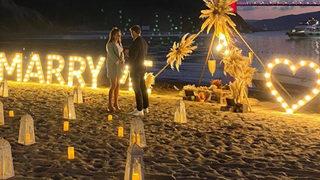 Cem Belevi'den sevgilisi Zehra Yılmaz'a evlilik teklifi