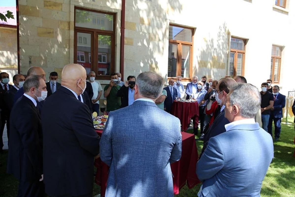 Bayburt&rsquo;ta bayramlaşma programı d&uuml;zenlendi