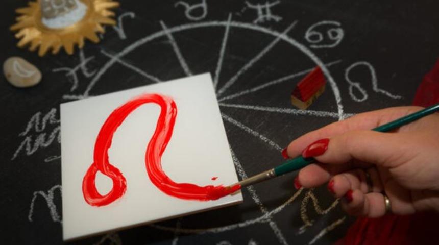 Mars retrosu etkisi... Aslan burcu Astrolog Merve Rençber'den Ekim 2020 aylık burç yorumu (23 Temmuz - 22 Ağustos)