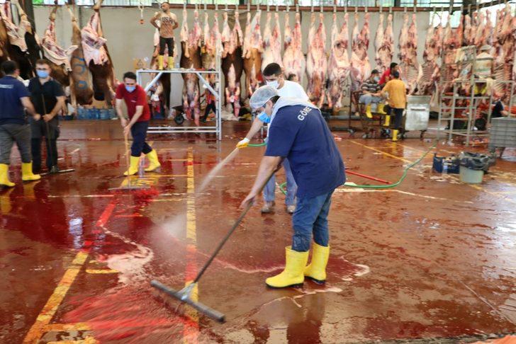 Kaymakam ve Emniyet Müdürü Avcılar’daki kurban kesim yerinde G3