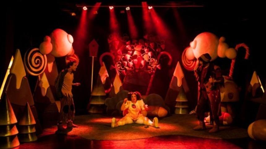 Van&rsquo;da &lsquo;Turta Girmemiş Orman&rsquo; oyunu sahnelenecek