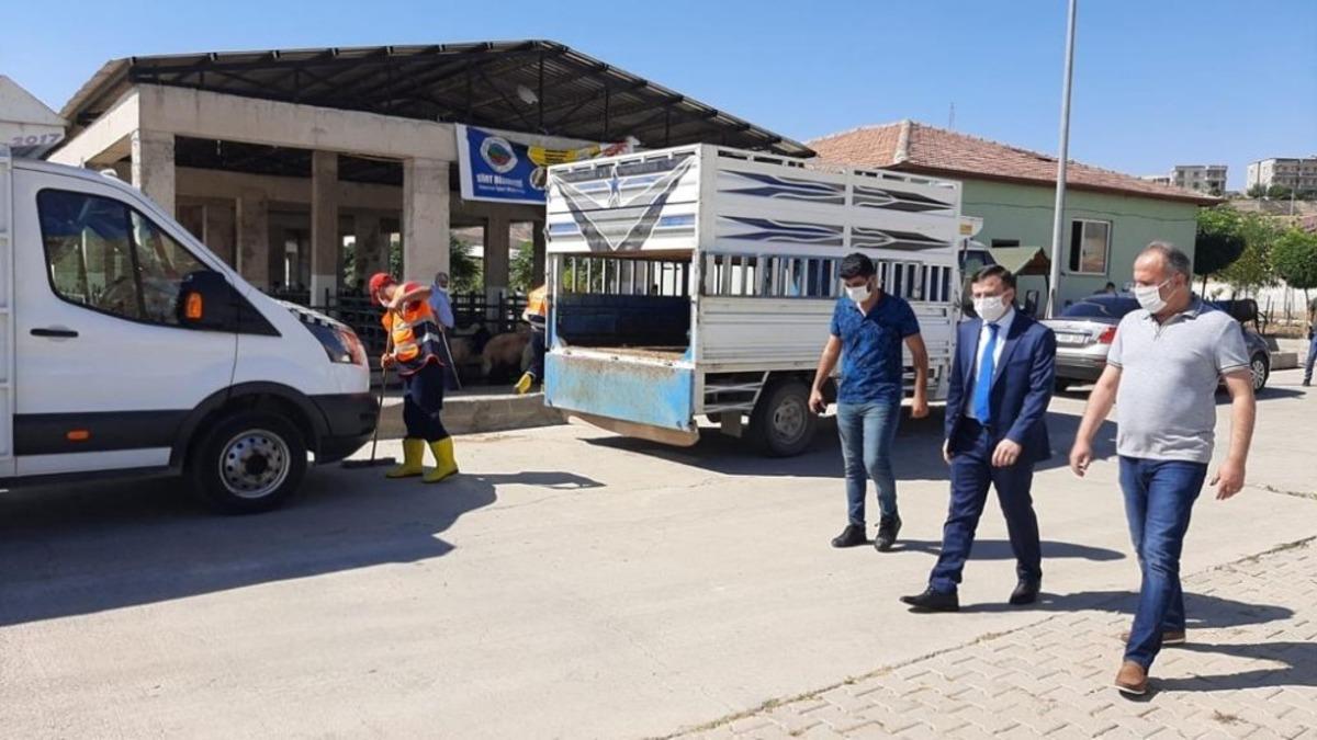 Siirt&rsquo;te kurban satış ve kesim yerleri denetledi
