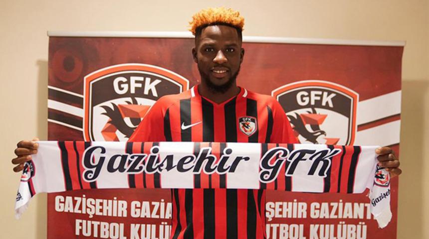 Gaziantep FK'nin futbolcusu Djilobodji'den kariyer rekoru