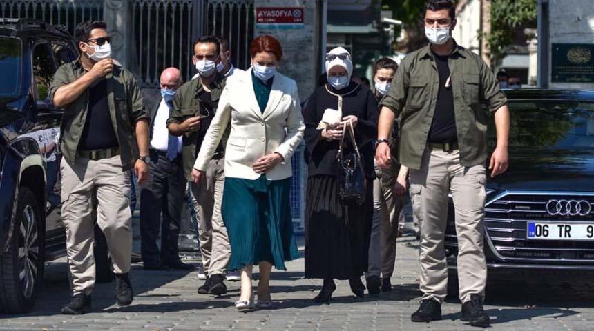 Meral Akşener'den Ayasofya Camii'ne ziyaret