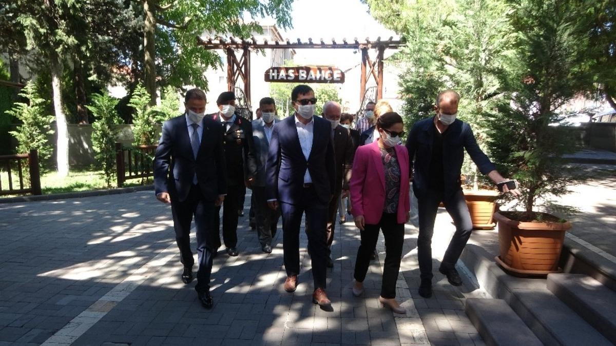 Uşak protokol&uuml; bayramlaştı