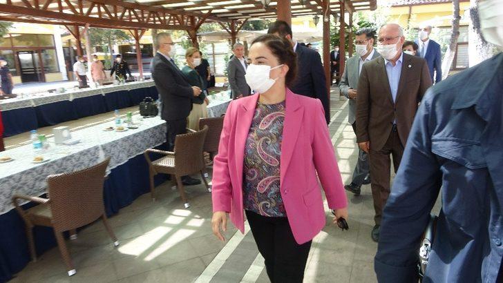 Uşak protokolü bayramlaştı G2