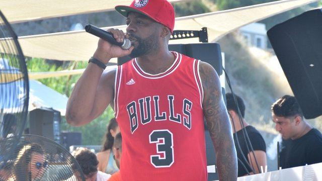 Pascal Nouma: Alkolü tamamen bırakın çay için