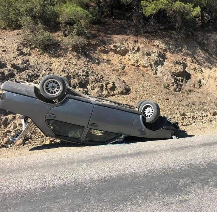 Birlikte gezmeye giden aileler kaza geçirdi: 4 yaralı G1