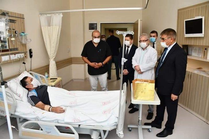 Vali Gürel’den bayram ziyareti G2