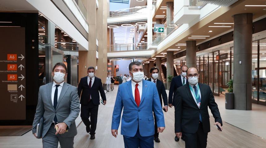 Ziyaretin ardından 81 il ile toplantı! Sağlık Bakanı Fahrettin Koca paylaştı
