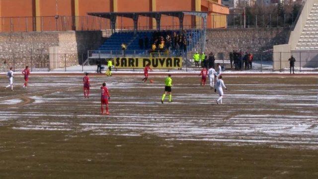 Bayburt’un ilk resmi taraftar derneği ’Sarı Duvar’